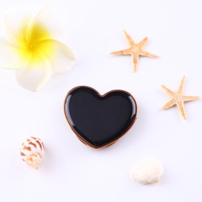 China Luxury Electroplating Heart Shaped Folding Cute Mobile Phone Stand Anti-fall Mobile Phone Stand for iphone11 11pro 12 12promax for sale