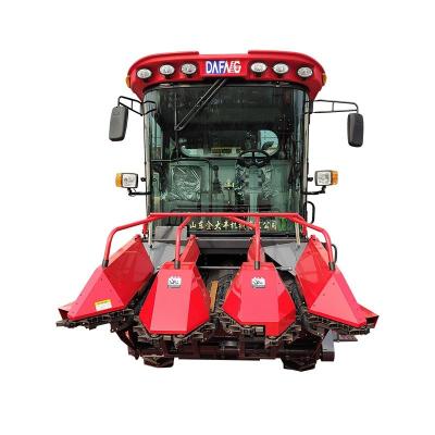 China Maize New Style 5200-5400Mm Min Radius Farmland Maize Turnover Combine Harvester for sale