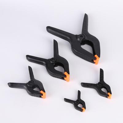 China Multi Functional High Strength Anti-Slip Design Adjusted 4 6 Inch 6pcs Nylon Fixed Wood Working Tool A Shape Plastic Spring Clamp for sale