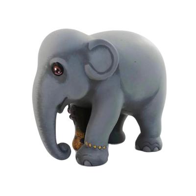 China China Elephant Parade Statue, Indoor Or Outdoor Elephant Resin Animal Statue For Home Decoration for sale