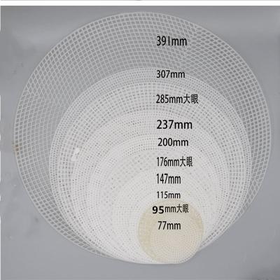 China Various Sizes Circular Pieces Mesh Cross Stitch Plastic Embroidery Cross Stitch For DIY Knitting for sale