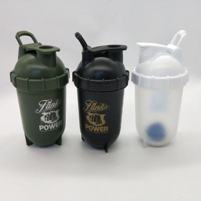 China 500ML Plastic Viable PP Protein Shaker Bottle Special Design U Shape Shaker Cup for sale