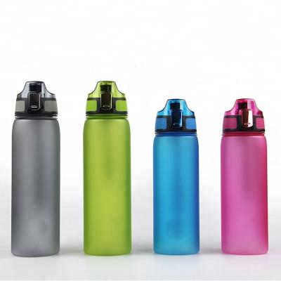 China OEM 850ml PC Sustainable Water Bottle 1050ml Tritan Plastic Sports Bottle for sale