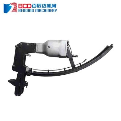 China Consumable parts is exchangeable with US tools for mattress and sofas air cylinder pneumatic sling gun for sale