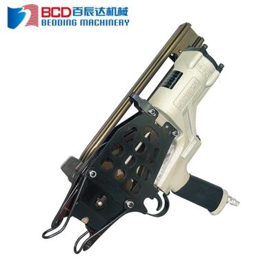 China Consumable parts is exchangeable with USA Pneumatic Chipping Tools OEM ODM Cutting Tools Palm Spring Unit Fixing Gun for sale