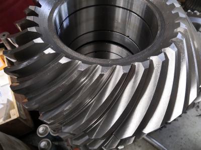 China 11 Module Helical Bevel Gear 20CrMnTi Grinding Transmission Gears for sale