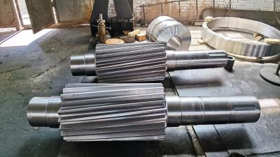 China Forging Steel Pinion Helical Gear Grinding Input Main Shaft 17CrNiMo6 62 HRC zu verkaufen