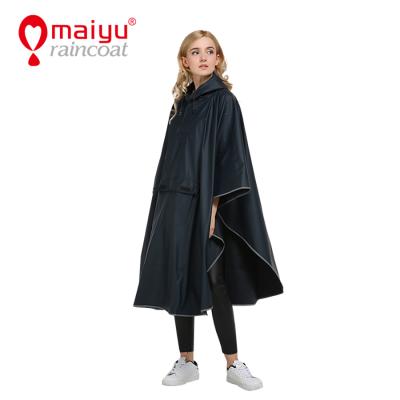 China 100% Waterproof Women Fashion Rain Jackets With Hood Poncho Ladies Lightweight Travel Raincoats for sale