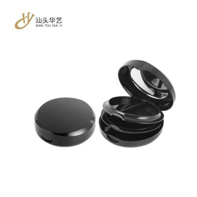 China Recycled Plastic Materials HUAYI Matt Black Empty Makeup Pressed Compact Powder Case With Mirror Cosmetic Compact Case for sale