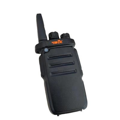 China Factory Directly 400-480MHz 3200mAh Handheld Walkie Talkie Set Long Range 3200mAh for sale