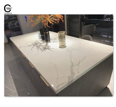 China Quartz slabs supplier Quartz Stone Table top Italian Design Modern Stone island à venda