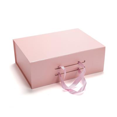 China Recyclable Portable Pink Folding Paper Box With Large Lid Decorative Magnetic Gift Box for sale