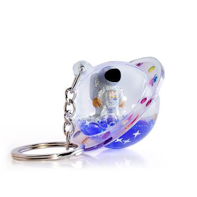 China 2021 Plastic Astronaut Beautiful High Quality Fashionable Car Game Keychain for sale