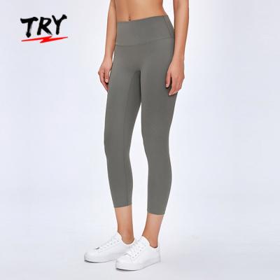 China S2047 No Front Seam Women's Antibacterial Yoga Fitness Leggings New Design 3/4 Length With 10 Colors For Option for sale