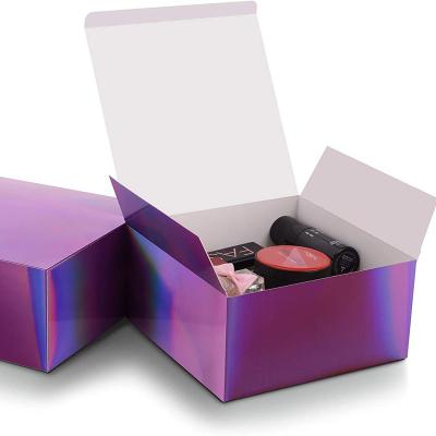 China Luxury Handmade Christmas Wedding Party Favor Gift Boxes With Lids, Holographic Bridesmaid Proposal Decorative Gradient Gift Paper Boxes for sale