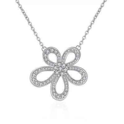 China Fashionable Wholesale Stock Stainless Steel Jewelry Ladies Necklace With CZ Diamond Flower Necklace for sale