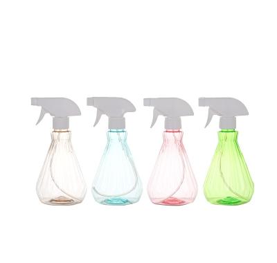 China Portable 600ml Garden Agriculture Fogger Machine PET Spray Plastic Bottle Sprayer With Trigger For Watering Solutions for sale