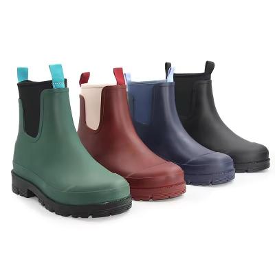 China 2024 Fashion Waterproof Ankle Wellies Neoprene Molded Gumboots Chelsea Rain Boots Rubber Shoes For Women for sale