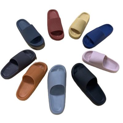 China New Home Trend Fashion Soft Man Fancy Platform Slippers Mens Sandals Slides Unisex Slippers for sale