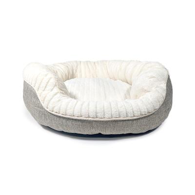 China Wholesale Oval Breathable White Short Plush Pet Cat Bed Pet Cat Bed Quality Cat Nest Manufacturer for sale