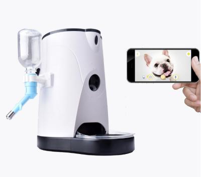 China HD 960P wireless wifi automatic dog camera automatic pet driver for sale