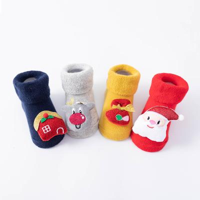 China 2021 Breathable Winter New Terry Thickened Flapper Cartoon Christmas Doll Newborn Baby Socks for sale