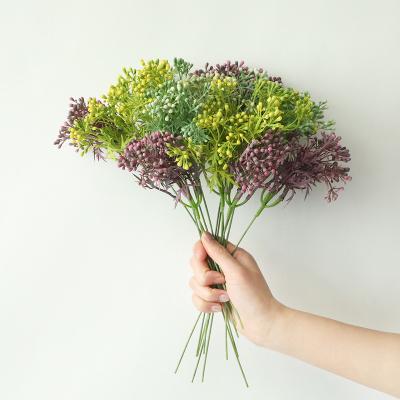 China Home Decoration/Festival/Valentine's Day/Wedding/End 11CM 6 Branches Artificial Berry Flowers Babysbreath Flowers Fruit Heads Chrysanthemum Fruit For Decoration for sale