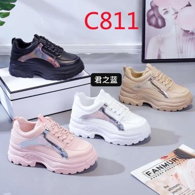 China New Arrival Authentic Wholesale Women's Cotton Shoe Ladies Casual White Shoes for sale