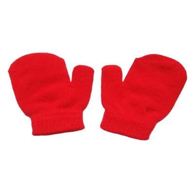 China Unisex Winter Knitted Children Winter Baby Gloves Warm Breathable Gloves for sale