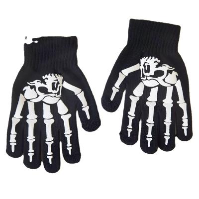 China Black Warm Men Women Halloween Mittens Comfortable Skull Skeleton Luminous Mittens Knitted Mittens for sale