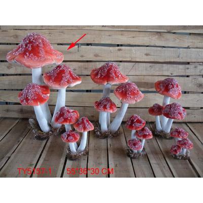 China Cute Christmas Cloth Moss Holiday Ornaments Mushroom Hanging Decor for sale