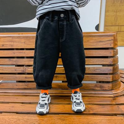 China 2021 New Arrival Anti-wrinkle Kids Boy Pants Cotton Loose Pants Kids Boys Fashion Jeans Pants Designs Boys Sweatpants 4-13 Years for sale