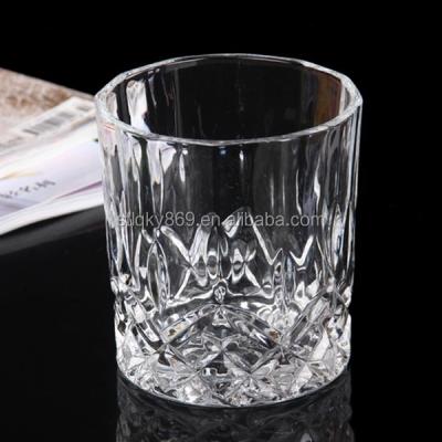 China New Products 200ml Round Crystal Whiskey Glass Modern Rock Whiskey Glass Whiskey Tumbler for sale