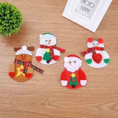 China Handmade Christamas Home Decoration Pieces Christmas Tableware Household Accessories Lovely Gifts For Hosewives for sale