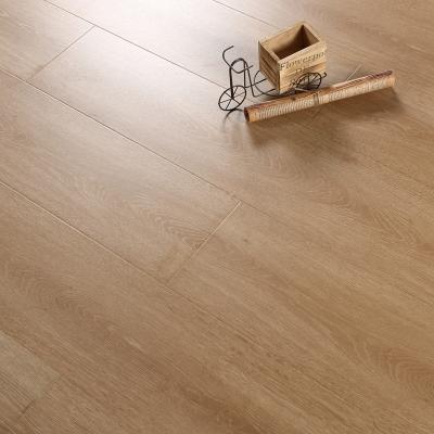 China Class32 ac3 ac4 8mm wear resistant indoor waterproof 12mm laminate flooring for sale