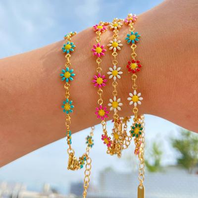 China Non Tarnish LQ Flower Bracelet 18K Gold Plated Adjustable Charm Bracelets Wholesale Stainless Steel Daisy Chain Bracelets Colorful For Women for sale