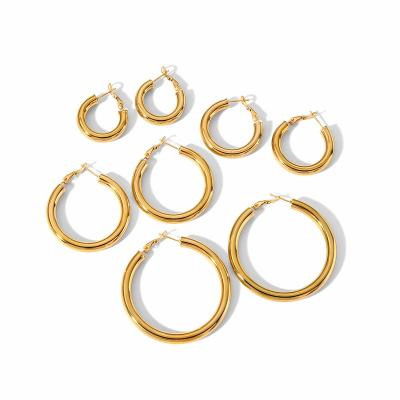 China LQ FASHION Fine Jewelry Thick Circle Earrings Hollow Out 18k Gold Plated Stainless Steel Hypoallergenic Statement Chunky Circle Earring for sale