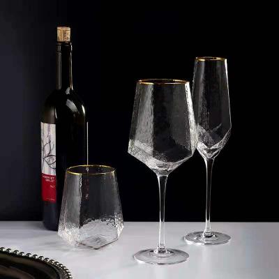 China Heatable Phnom Penh Hammered Wine Glass Crystal Glass Goblet for sale