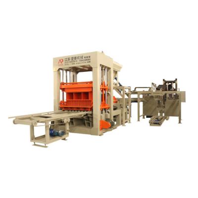 China Automatic Sand Concrete Block Machine / Cement Brick Making Machine for sale