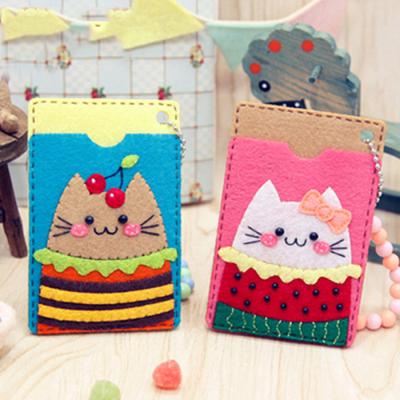 China Setwholesale Handicraft DIY Toy Bank ID Bank Bundle Cards Eco-friendly Material Cute Advertising Hardback Poster In Public Transport Hook Couples Boy Girl Card Holders kitten for sale