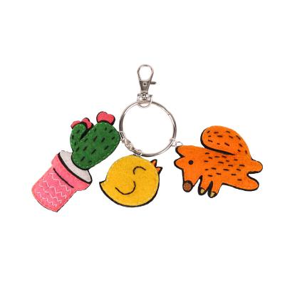 China Eco-friendly Material Premium Handmade Nonwoven Cactus Plant Pendant Cartoon Key Chain Custom Toys for sale