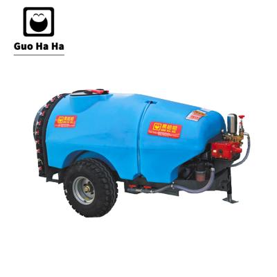 China High quality and easy to operate new type GUOHAHA high quality 1300 liter tractor trailed sprayer farm tractor for sale