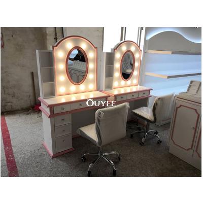 China Comestic shop design promotional fashion cosmetic display stand for cosmetic store display for sale