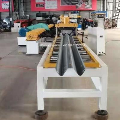 China Factory New Customized Road Barrier Guardrail Roll Forming Machine With Competitive Price for sale