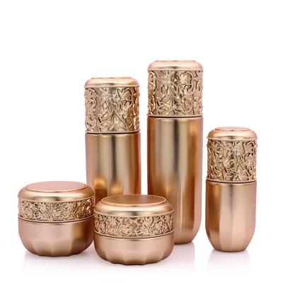 China Luxury Personal Care Rose Gold Glass Beauty Skin Care Cream Jar Set Empty Lotion Pump Bottles Glass Serum Cosmetic Packaging Bottle With Pump for sale