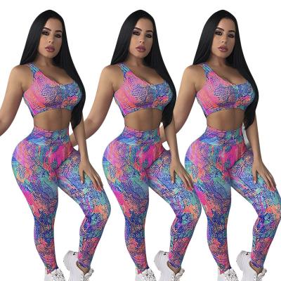 China Breathable Yoga Pants Cut Out Crop Top Suit Sport Wear For Women for sale