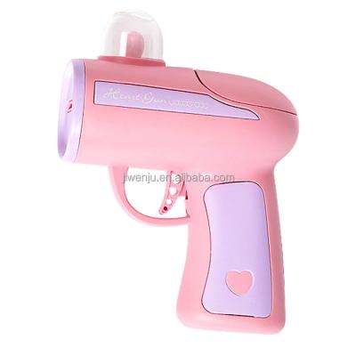 China Toy Gun Pink Heart Paper Spray Gun Toy Pink Plastic Gun Toy for sale