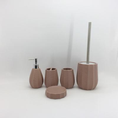 China Custom High Quality Modern Ceramic Vintage Bathroom Hotel 5-Piece Sets Bath Accessories Products for sale