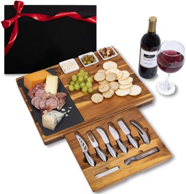 China Large Sustainable Wholesale Gift Tray Acacia Wood Cheese Board With Slate Serving Tray for sale