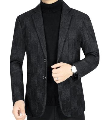 China Anti-wrinkle men's suit in slim down jacket winter fit light and slim down coat men's for sale